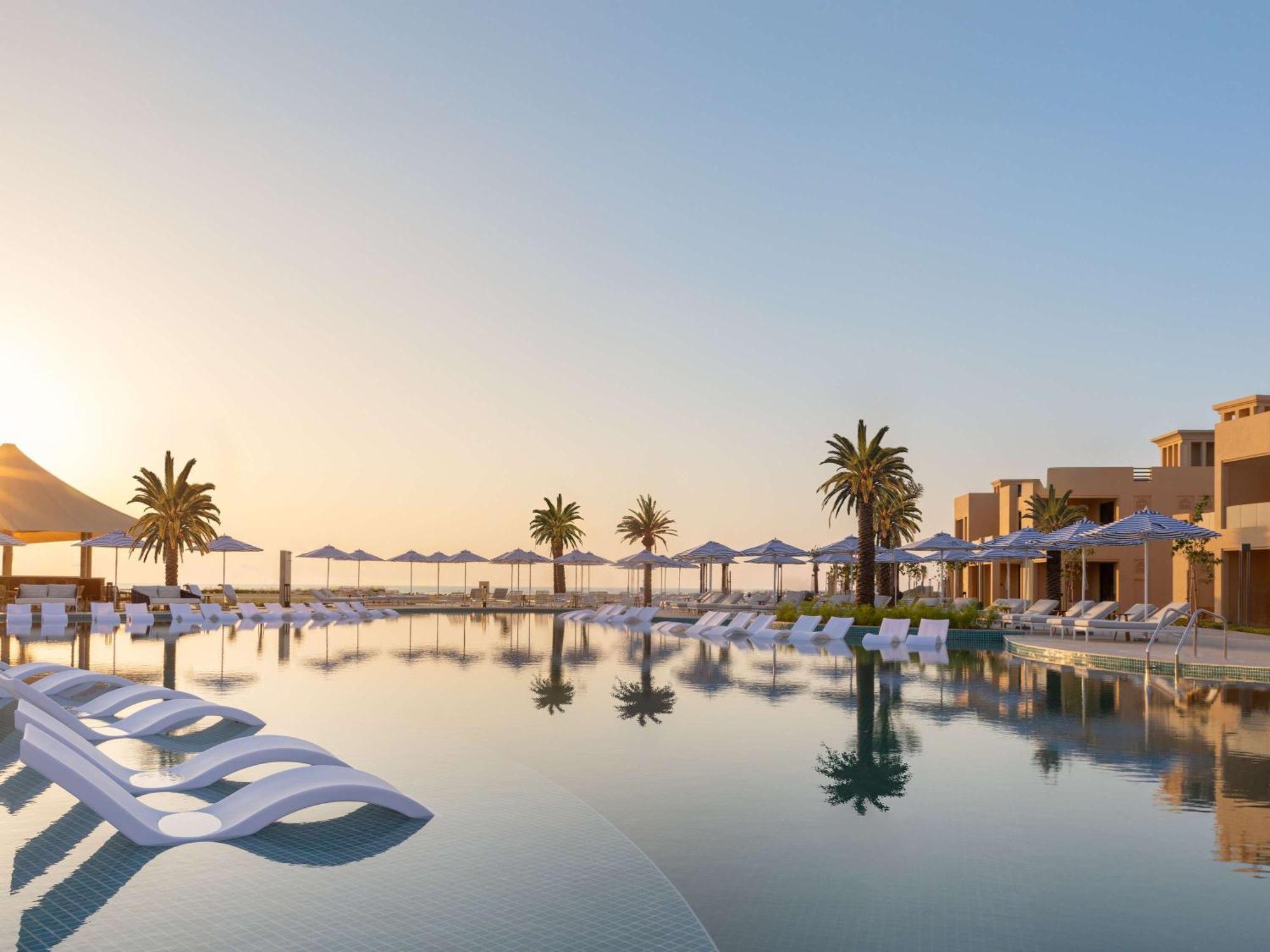 Sofitel Al Hamra Beach Resort Ras al-Khaimah Exteriör bild